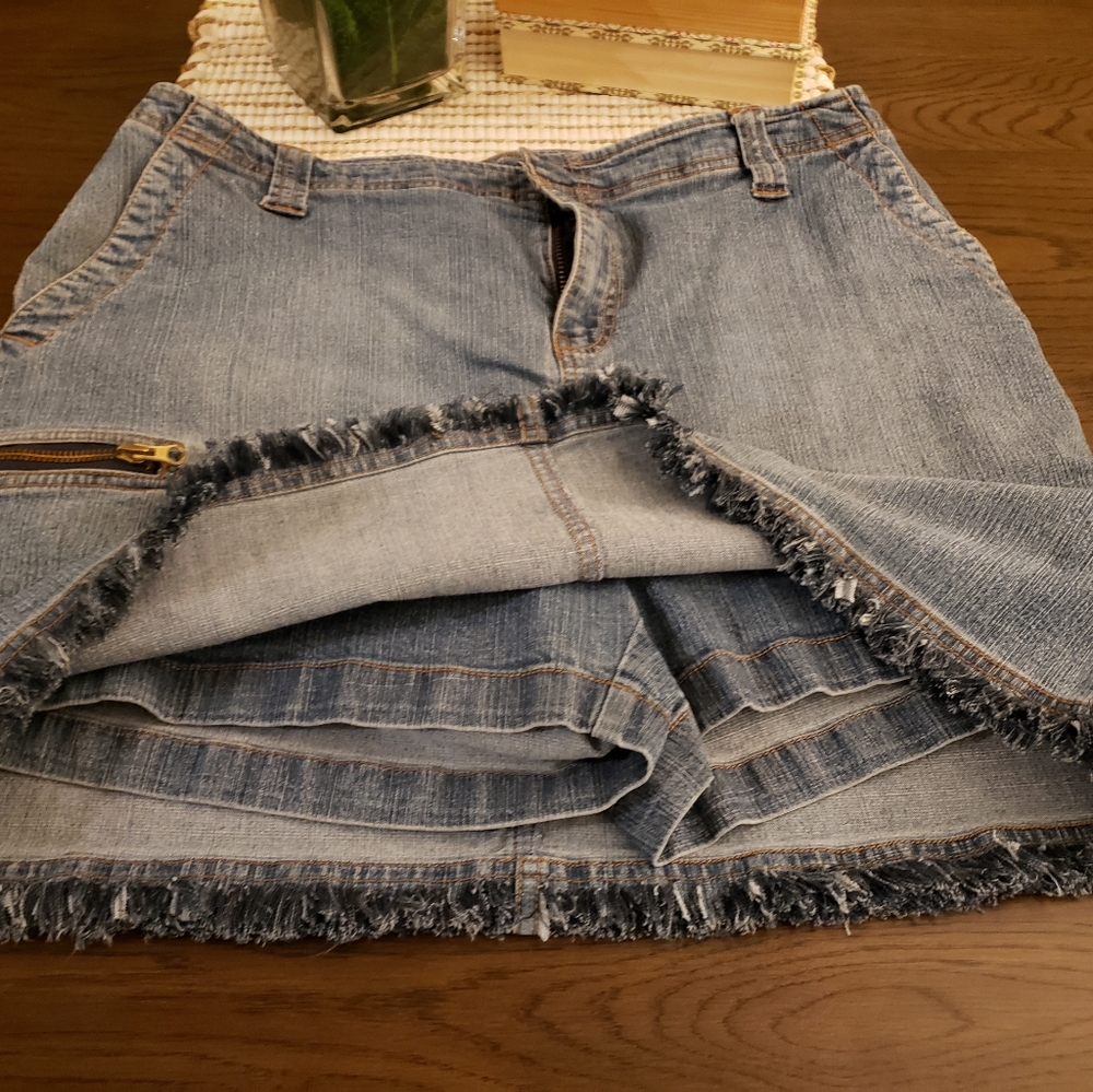 🛍🩱Venezia  Jean Skort - Picture 2 of 6